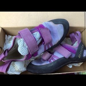 Butora climbing shoes